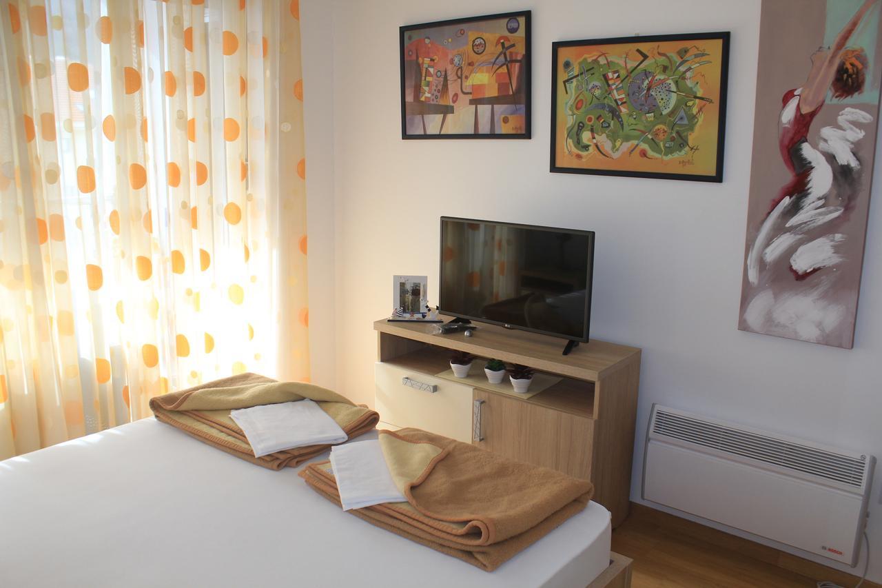 Pjerotic Apartment Budva Exteriör bild