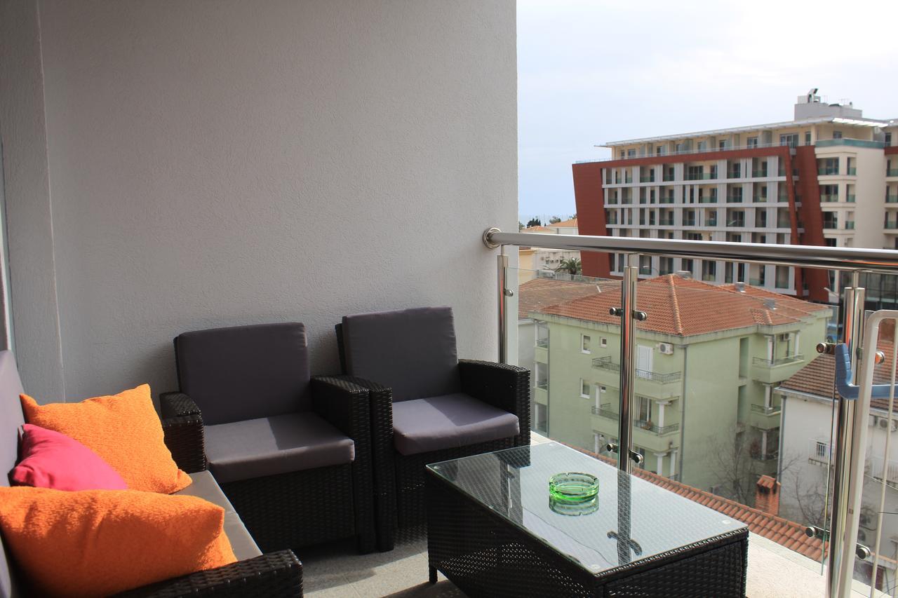 Pjerotic Apartment Budva Exteriör bild