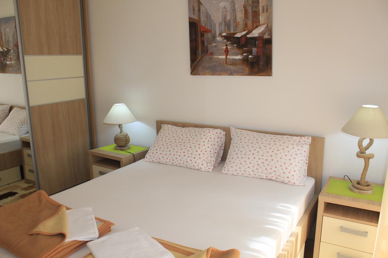 Pjerotic Apartment Budva Exteriör bild