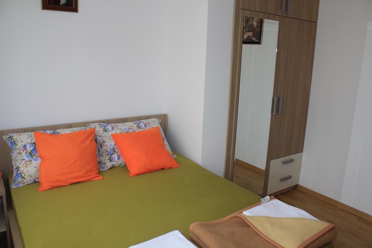 Pjerotic Apartment Budva Exteriör bild