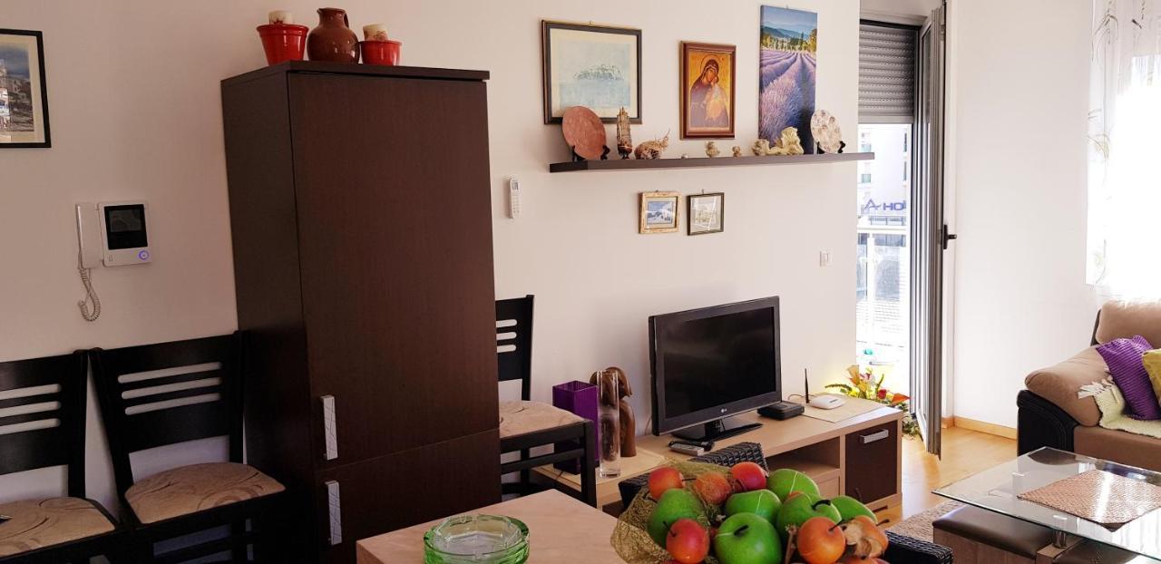 Pjerotic Apartment Budva Exteriör bild
