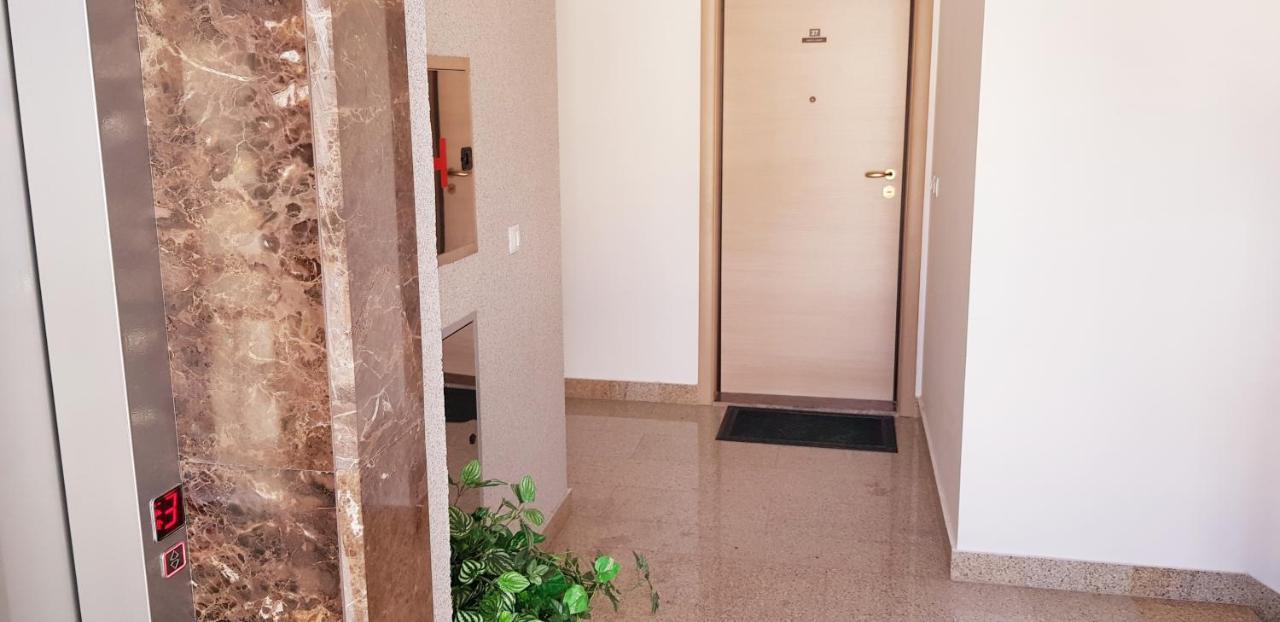 Pjerotic Apartment Budva Exteriör bild
